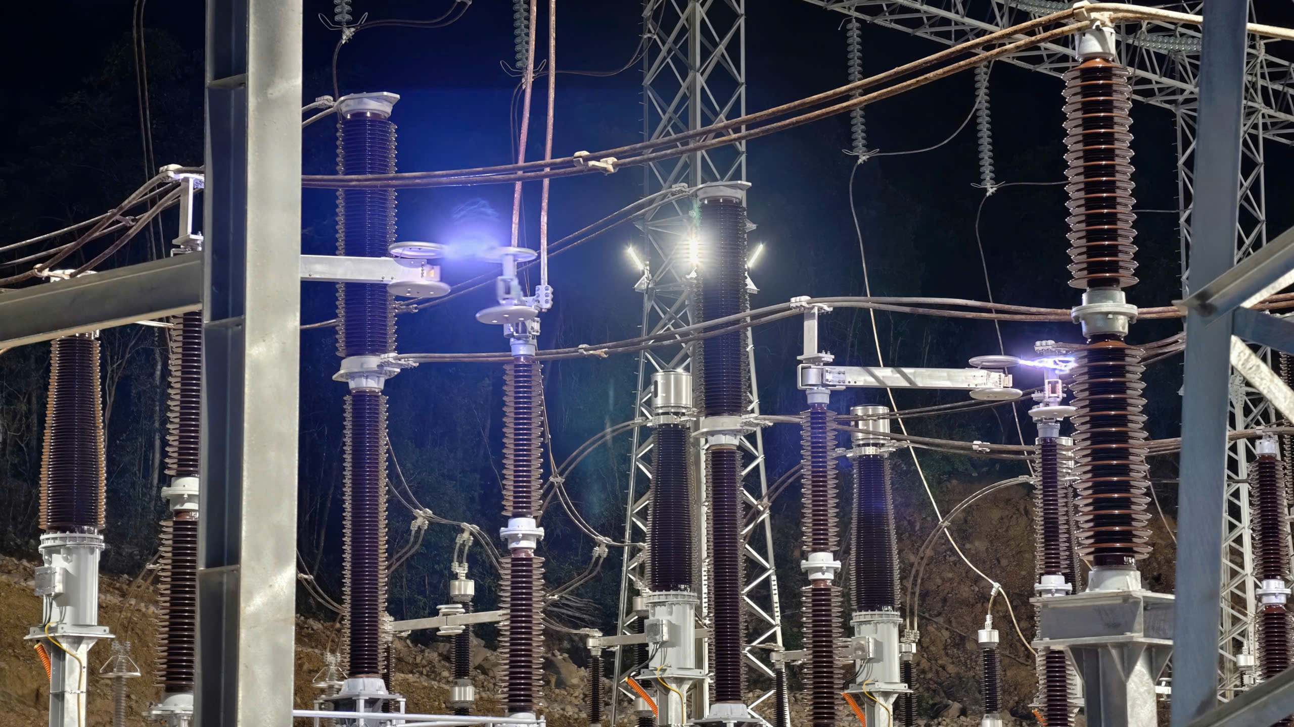Đóng điện Trạm biến áp 220kV Phú Quốc: Tăng cường hạ tầng điện phát triển kinh tế đặc khu - Ảnh 4.