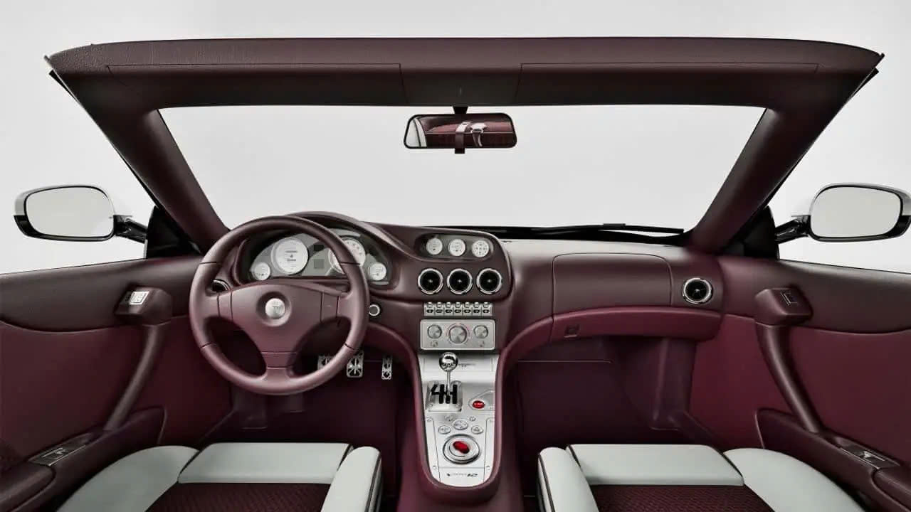 Ferrari 550 mui trần hồi sinh, dùng V12 và số sàn - Ảnh 4.