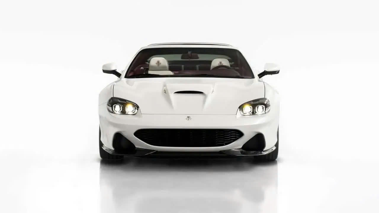 Ferrari 550 mui trần hồi sinh, dùng V12 và số sàn - Ảnh 3.