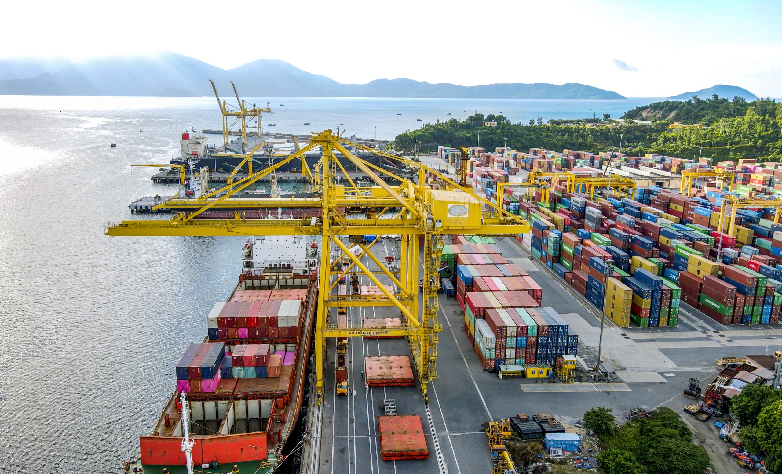 Cảng Đ&agrave; Nẵng: Thương hiệu cảng biển container lớn nhất miền Trung - Ảnh 5.