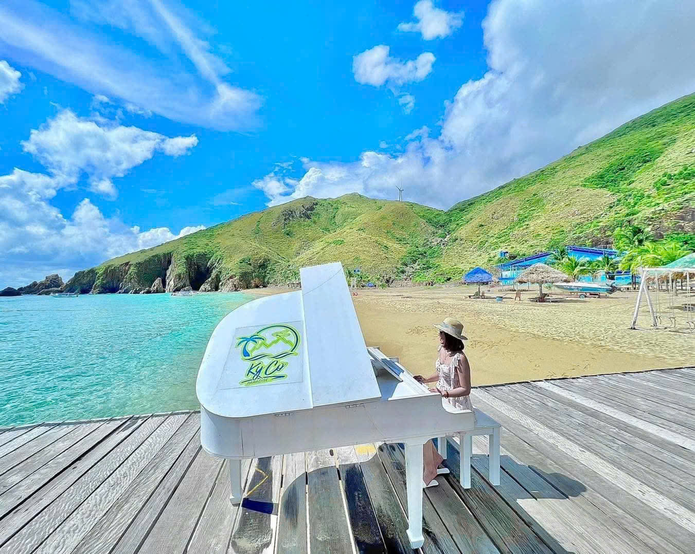 Kỳ Co beach Quy Nhơn: Tận hưởng sự sang trọng giữa lòng thiên nhiên - Ảnh 3.