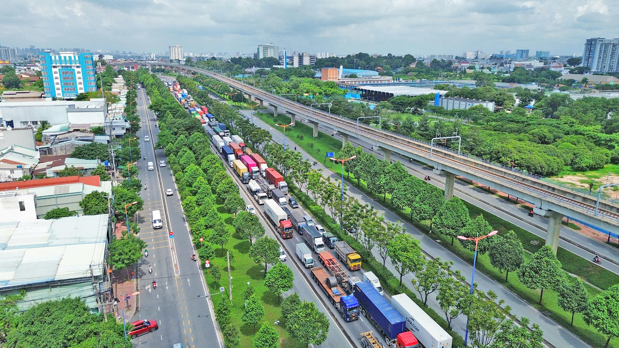 TP.HCM: V&agrave;nh đai kh&eacute;p k&iacute;n, cơ hội mở ra - Ảnh 2.