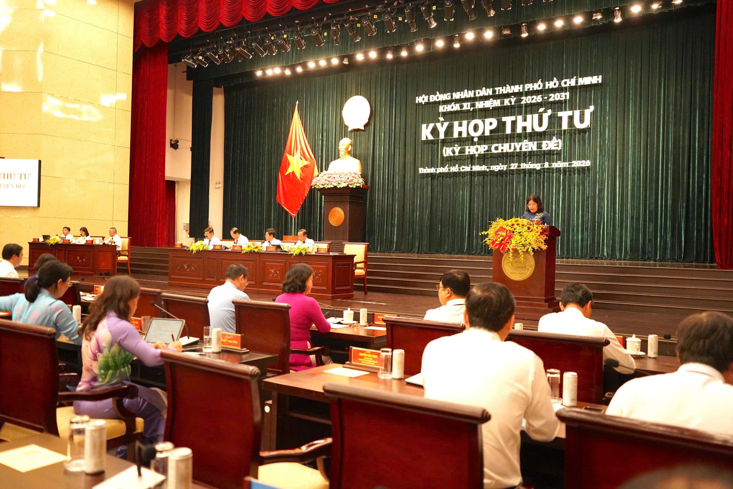 TP.HCM thống nhất đề &aacute;n đưa 29 x&atilde; l&ecirc;n phường - Ảnh 1.
