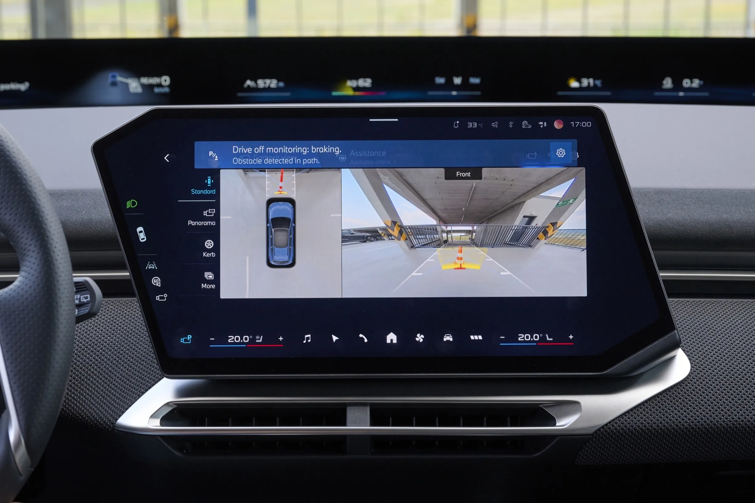 BMW iX3 tăng cường trang bị an toàn - Ảnh 4.