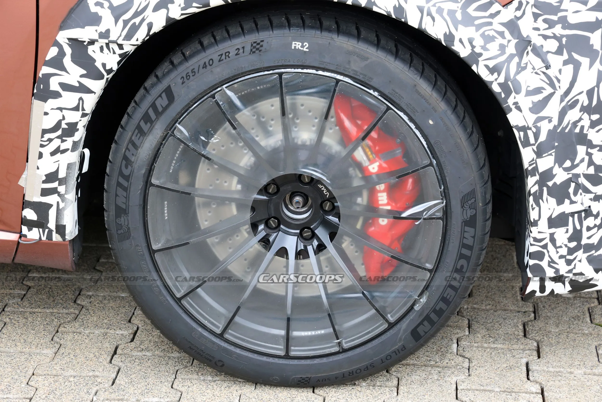 Lexus phát triển mẫu RX Morizo RR cạnh tranh BMW X5 - Ảnh 4.