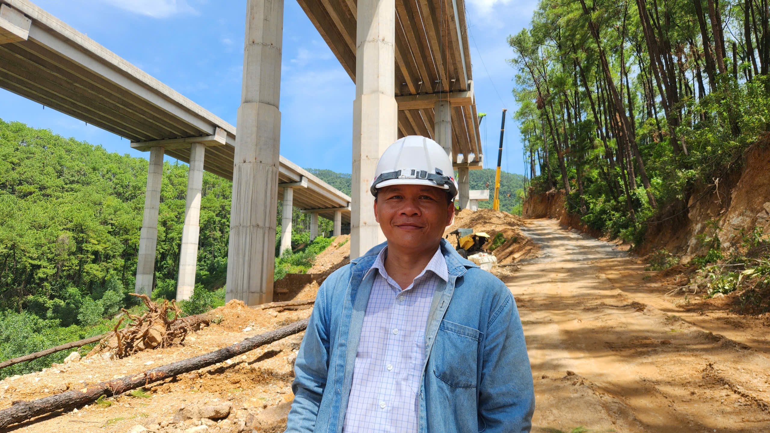 L&agrave;m xuy&ecirc;n lễ để sớm giải toả n&uacute;t thắt tr&ecirc;n cao tốc Diễn Ch&acirc;u &ndash; B&atilde;i Vọt - Ảnh 5.