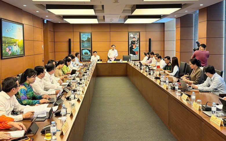Quốc hội ph&ecirc; chuẩn bổ nhiệm &ocirc;ng Nguyễn Tiến Hải giữ chức Bộ trưởng Bộ Nội vụ - Ảnh 3.