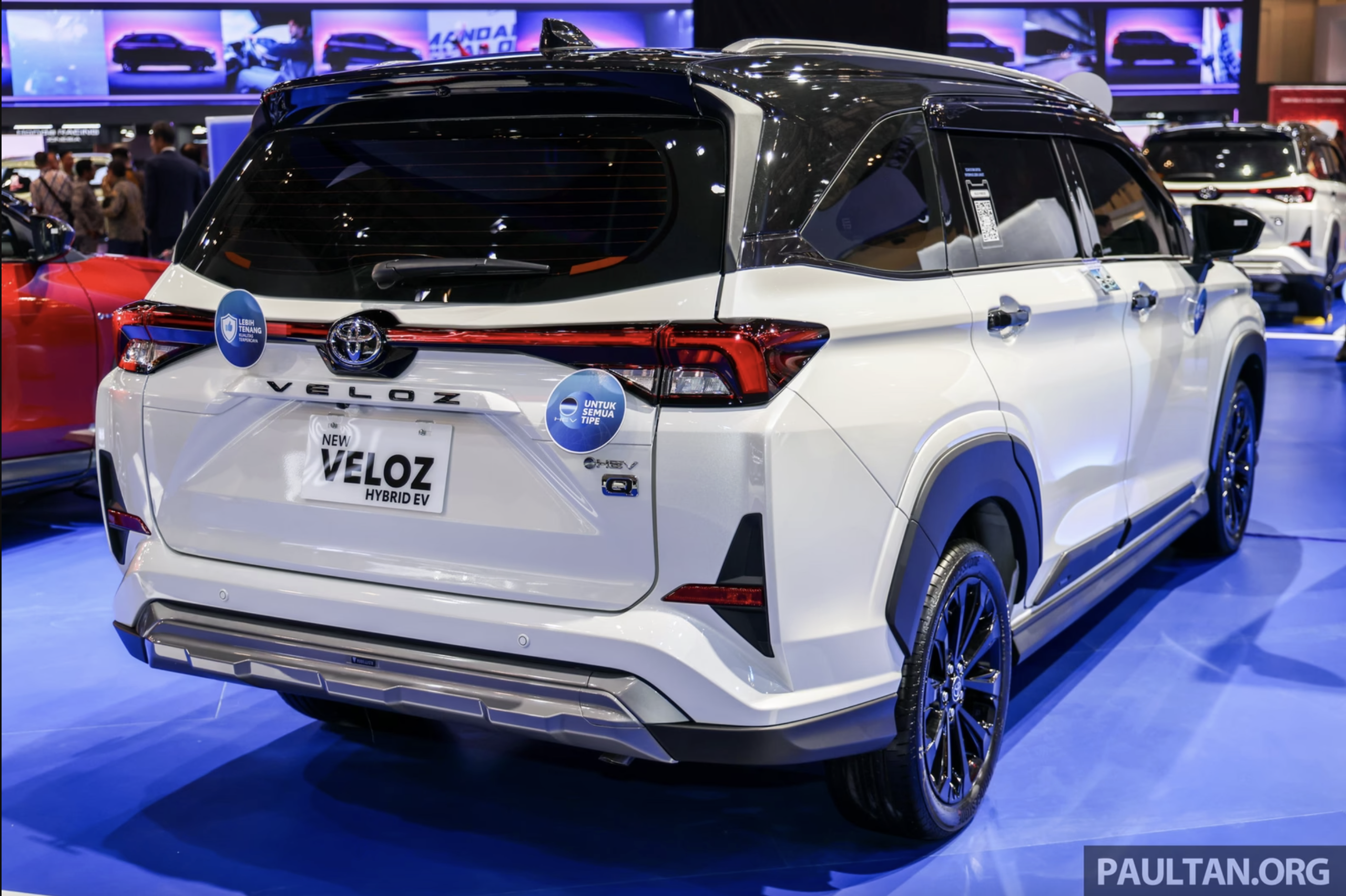 Toyota Veloz hybrid trưng bày tại Indonesia - Ảnh 2.
