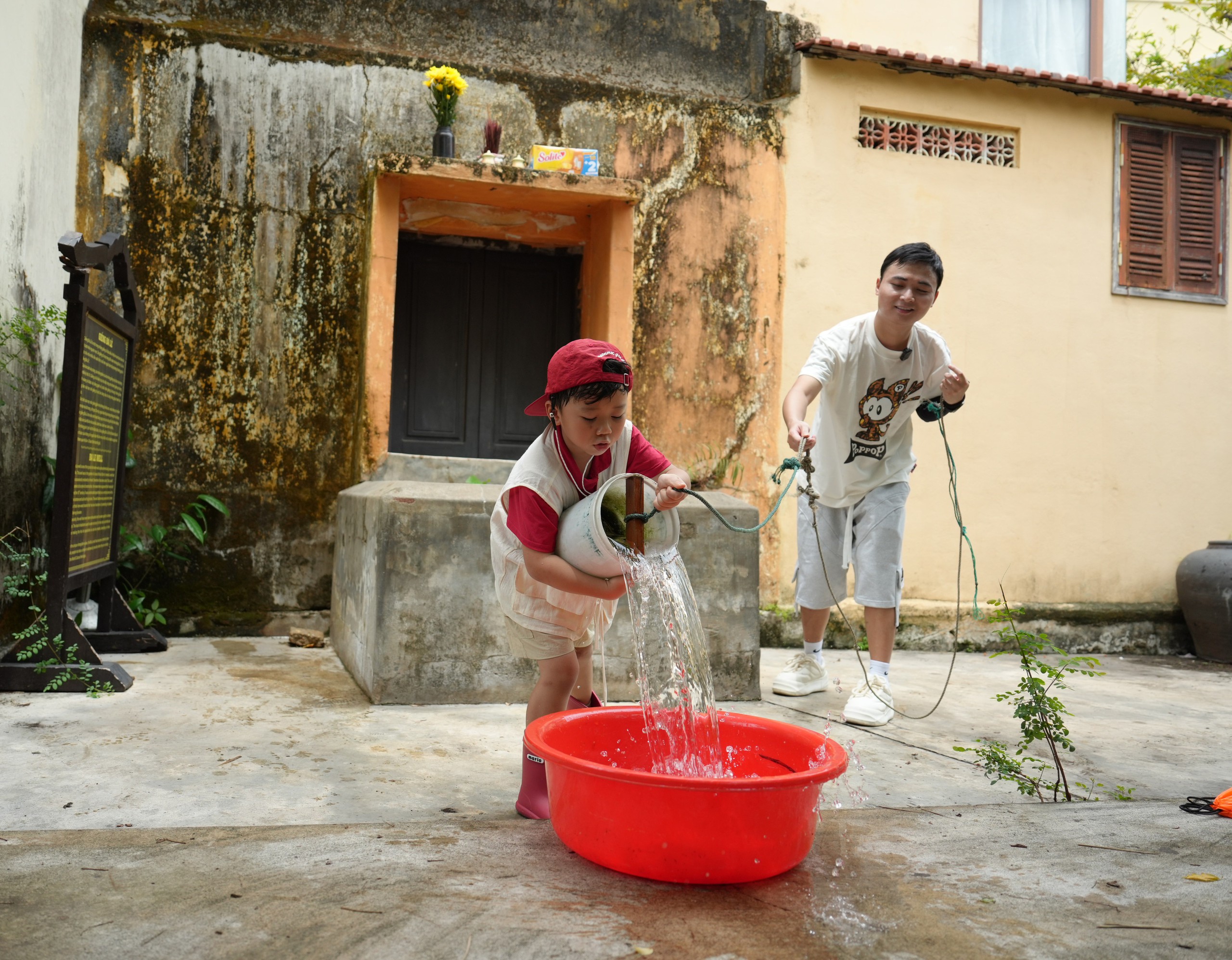 C&aacute;c &ocirc;ng bố chật vật ng&agrave;y đầu trong "Bố ơi m&igrave;nh đi đ&acirc;u thế?" - Ảnh 4.