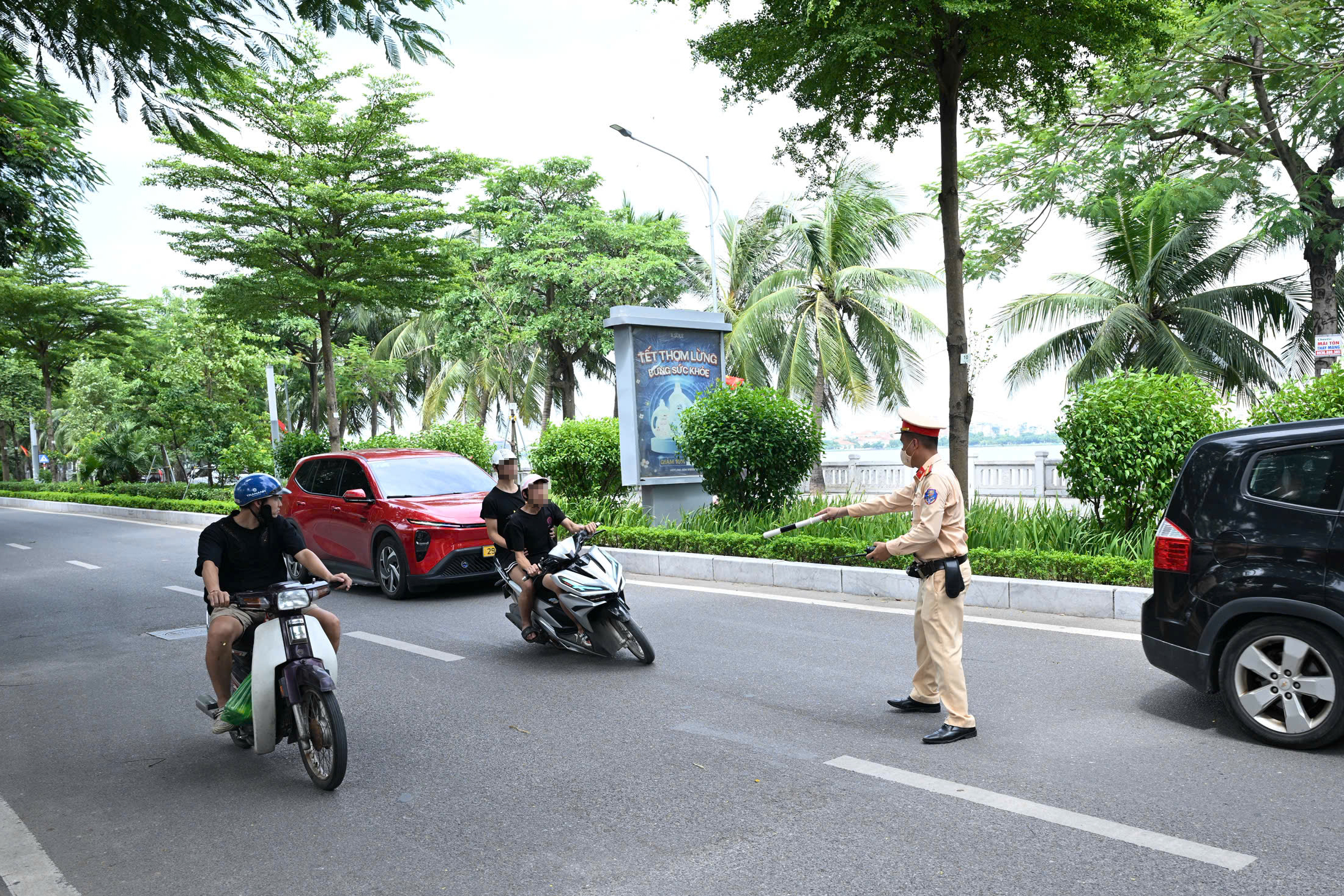 Hà Nội: Nhiều thanh, thiếu niên bị tạm giữ xe sau bữa ăn nhậu ngày nghỉ lễ 2/9 - Ảnh 10.
