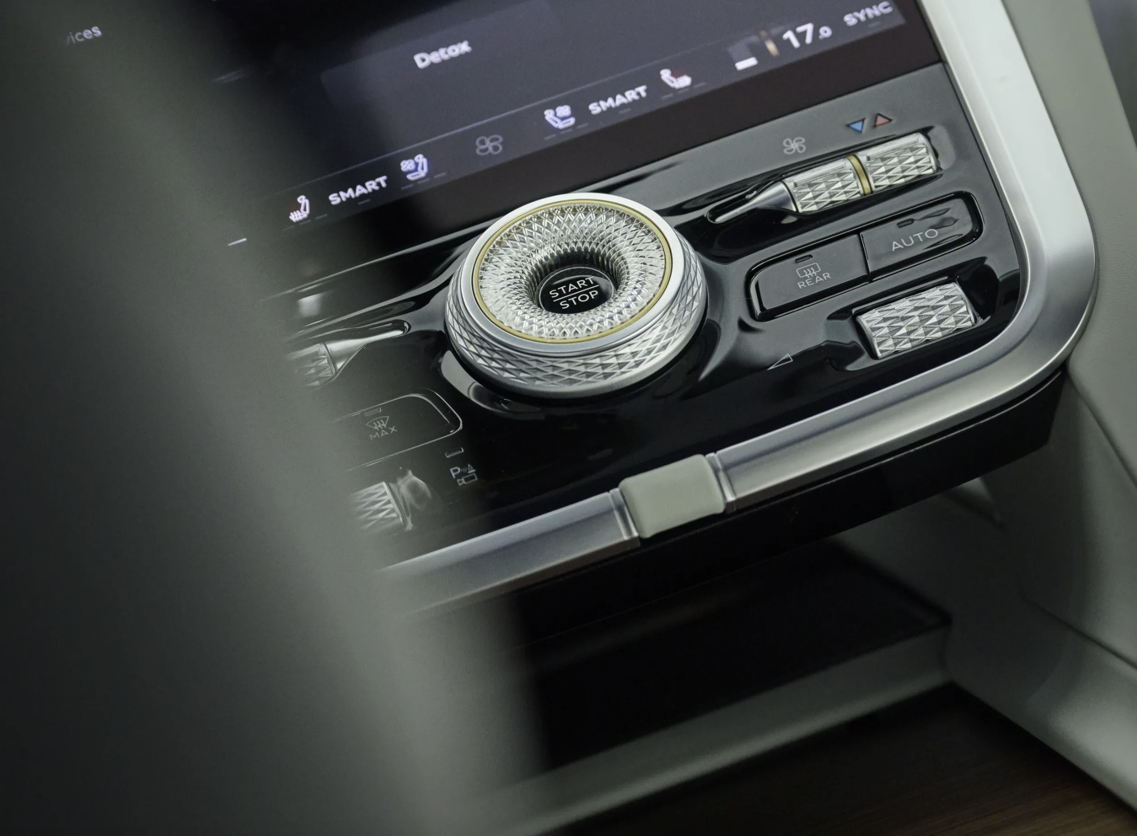 Xe si&ecirc;u sang Bentley thuần điện đầu ti&ecirc;n sắp ra mắt - Ảnh 3.
