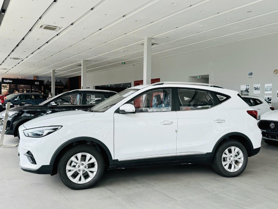 MG ZS giảm giá kỷ lục, chỉ còn 378 triệu đồng - Ảnh 2.