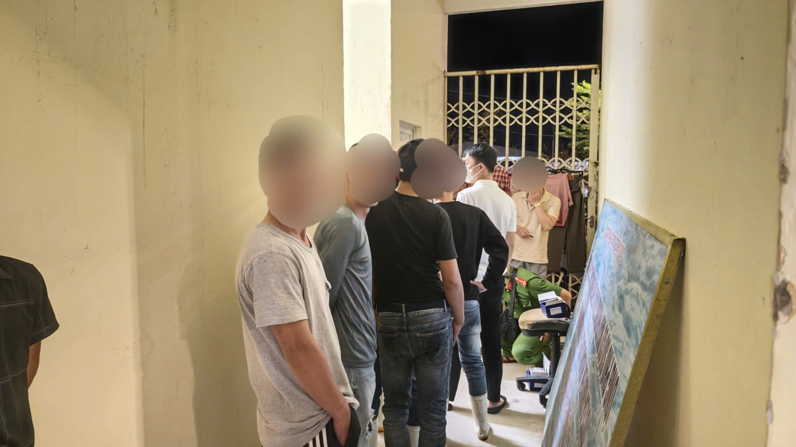 Đ&agrave; Nẵng: Ph&aacute;t hiện 87 trường hợp dương t&iacute;nh chất ma t&uacute;y trong cao điểm 45 ng&agrave;y r&agrave; so&aacute;t - Ảnh 2.