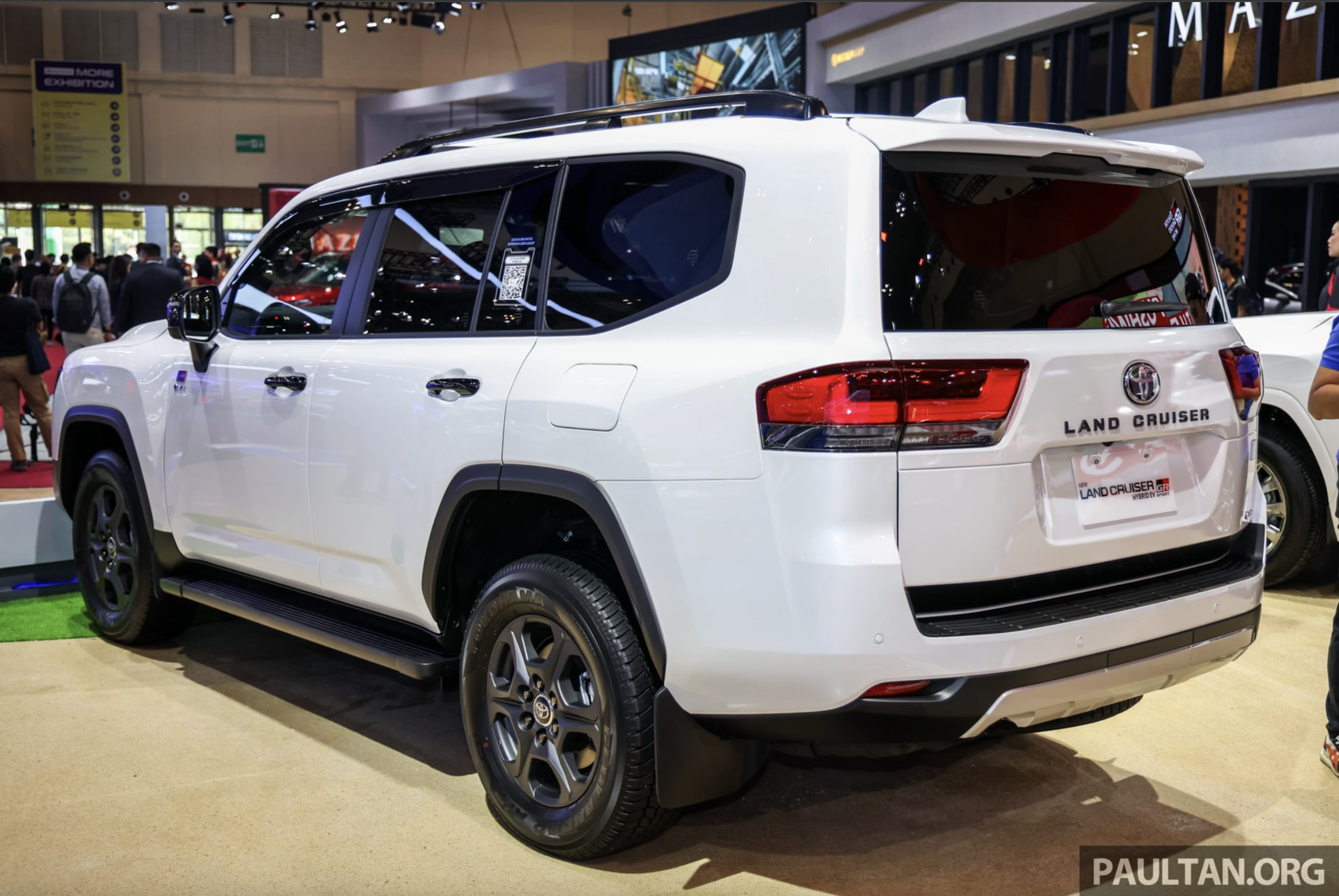 Toyota Land Cruiser hybrid 2026 ra mắt tại Đông Nam Á - Ảnh 6.
