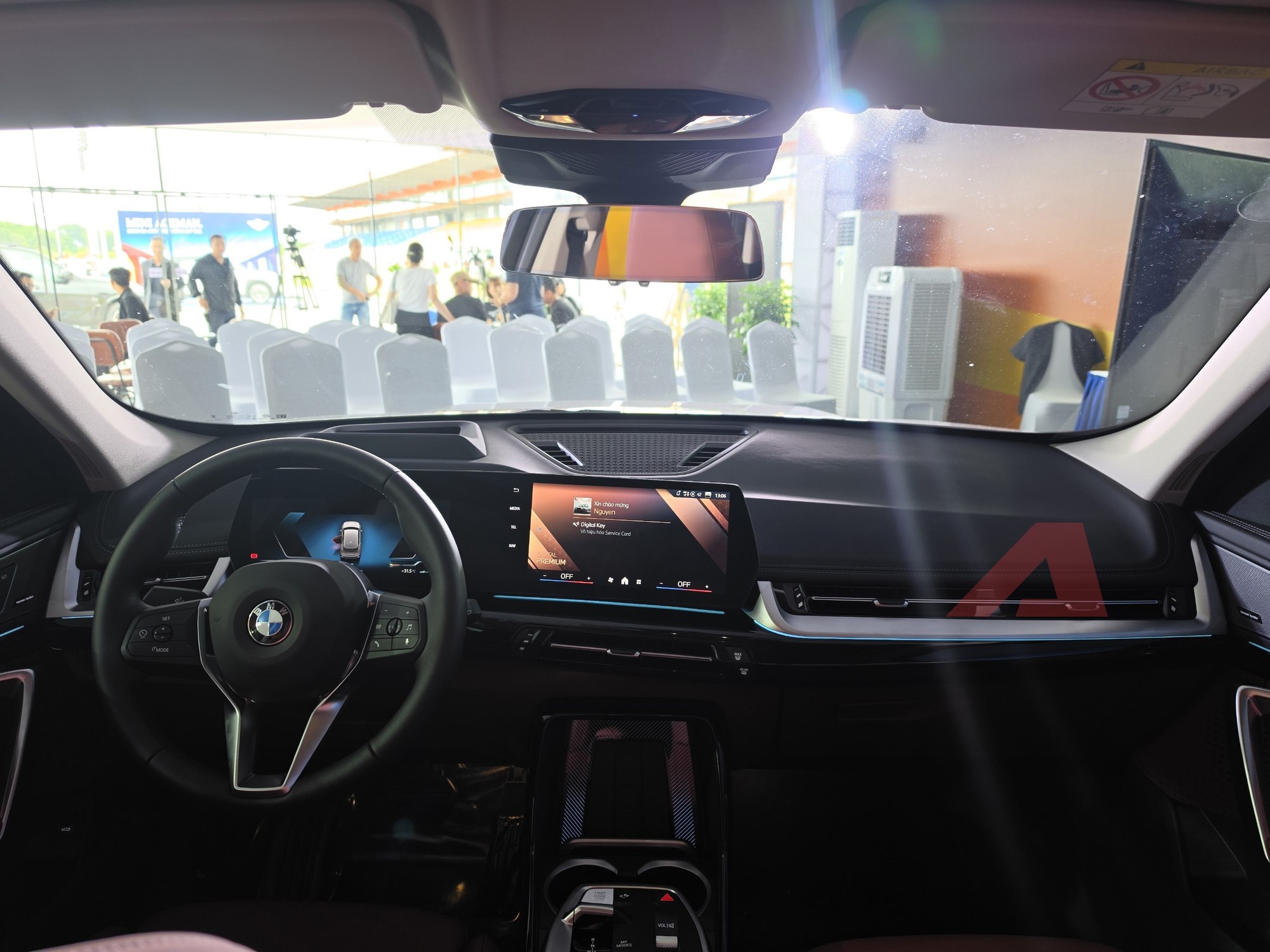 BMW X1 hoàn toàn mới giá chỉ hơn 1,6 tỷ đồng - Ảnh 3.