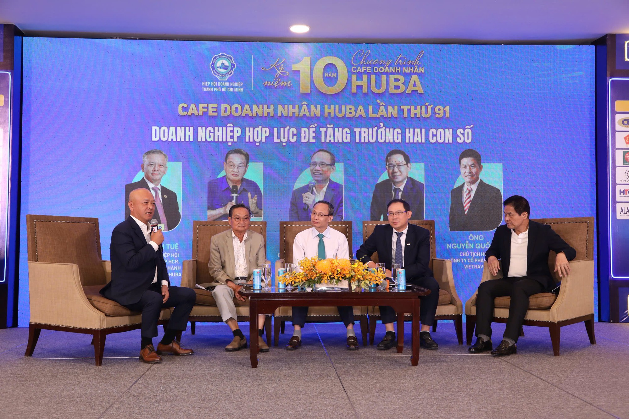 Lãi suất 11-13%, doanh nghiệp khó cân đối bài toán kinh doanh - Ảnh 1.