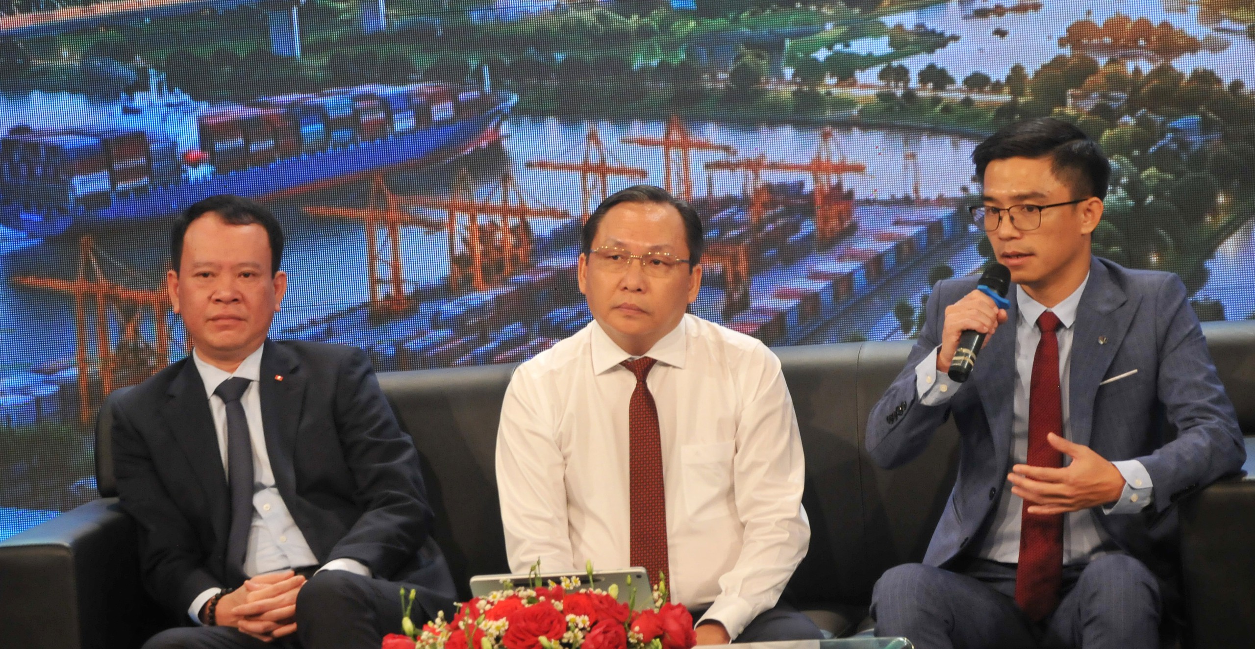 Cần Thơ mở rộng kh&ocirc;ng gian ph&aacute;t triển, hướng tới đ&ocirc; thị hiện đại mang bản sắc s&ocirc;ng nước - Ảnh 2.