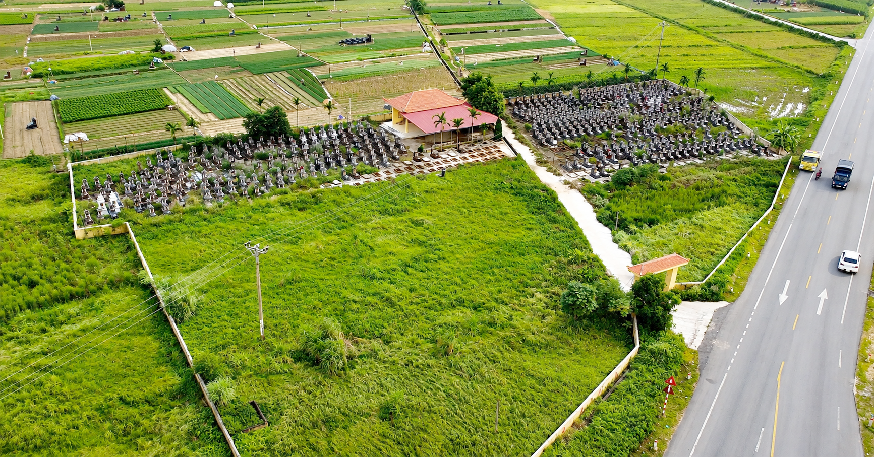 Đừng để nghĩa trang l&agrave;ng bị bỏ lại ph&iacute;a sau đ&ocirc; thị h&oacute;a - Ảnh 8.