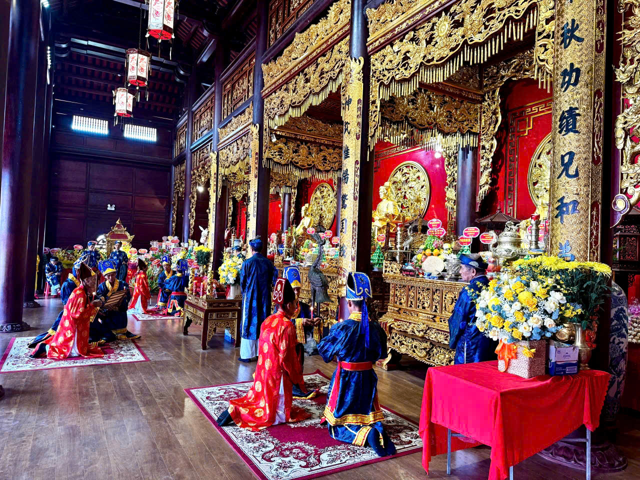 Linh thiêng lễ giỗ Hoàng đế Quang Trung - Nguyễn Huệ lần thứ 234- Ảnh 6.