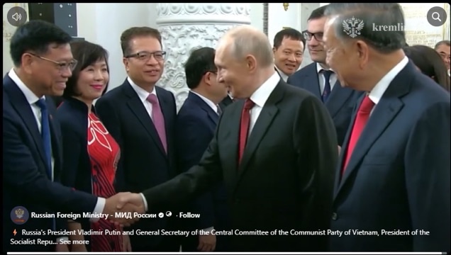 Thứ trưởng Bộ X&acirc;y dựng Nguyễn Xu&acirc;n Sang tham gia hoạt động cấp Nh&agrave; nước tại Li&ecirc;n bang Nga - Ảnh 1.