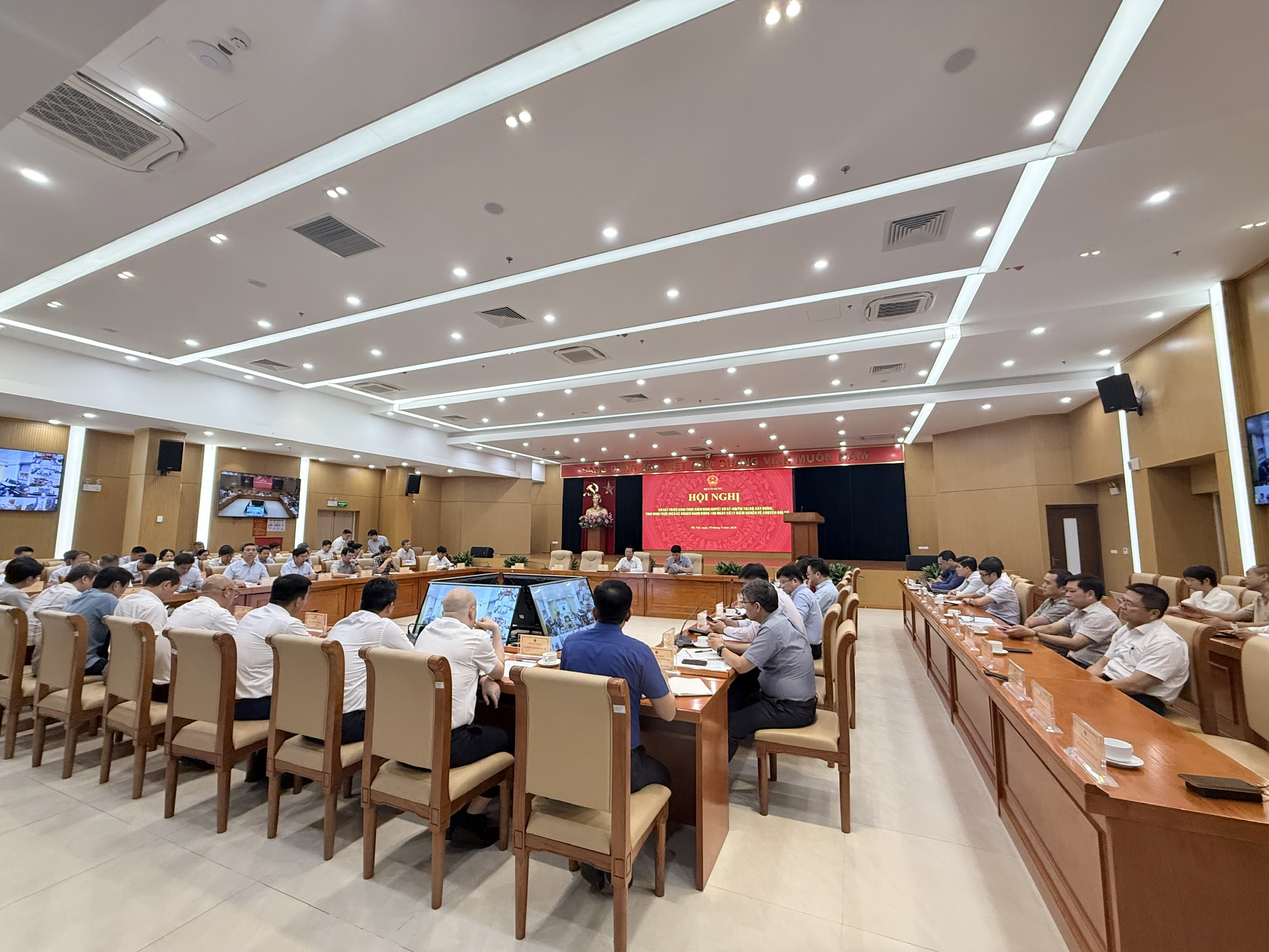 Bộ trưởng Trần Hồng Minh: Chuyển đổi số l&agrave; mệnh lệnh ph&aacute;t triển của ng&agrave;nh X&acirc;y dựng - Ảnh 3.