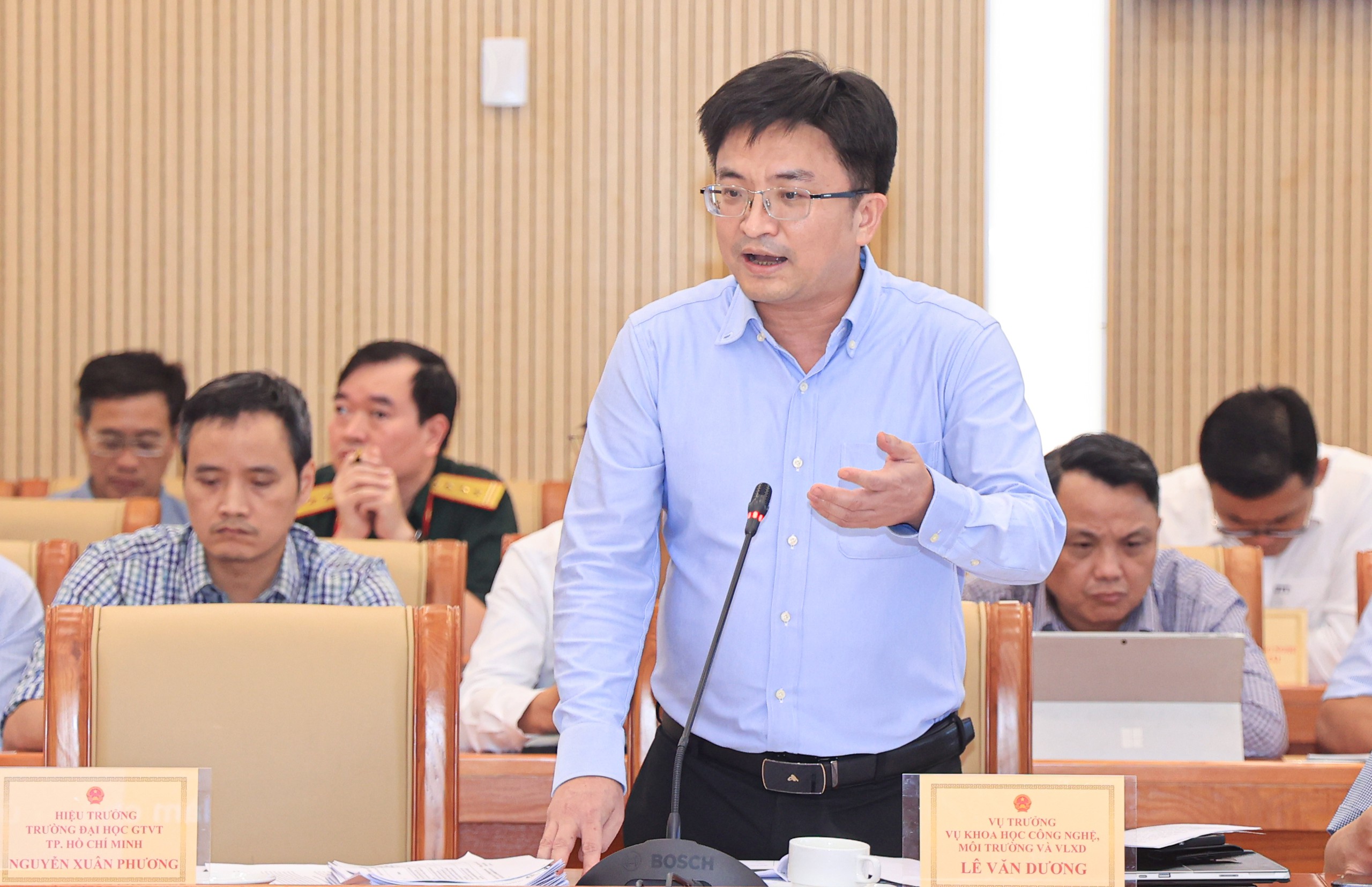 Bộ trưởng Trần Hồng Minh: Th&uacute;c đẩy ph&aacute;t triển c&ocirc;ng nghệ chiến lược lĩnh vực đường sắt  - Ảnh 2.