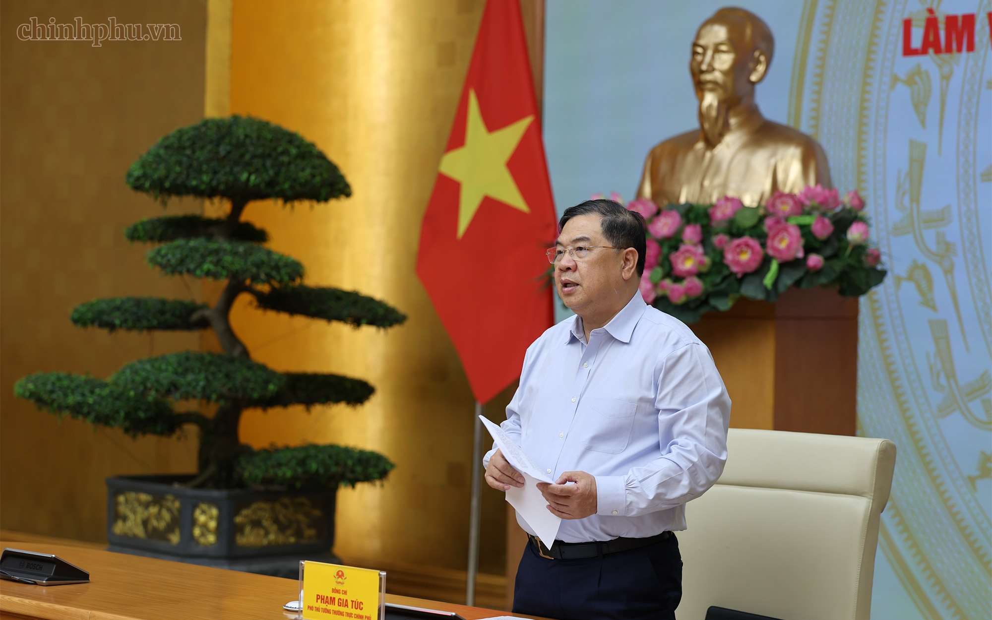 Ph&oacute; Thủ tướng Thường trực y&ecirc;u cầu xử l&yacute; thực chất c&aacute;c kiến nghị của doanh nghiệp x&acirc;y dựng- Ảnh 11.