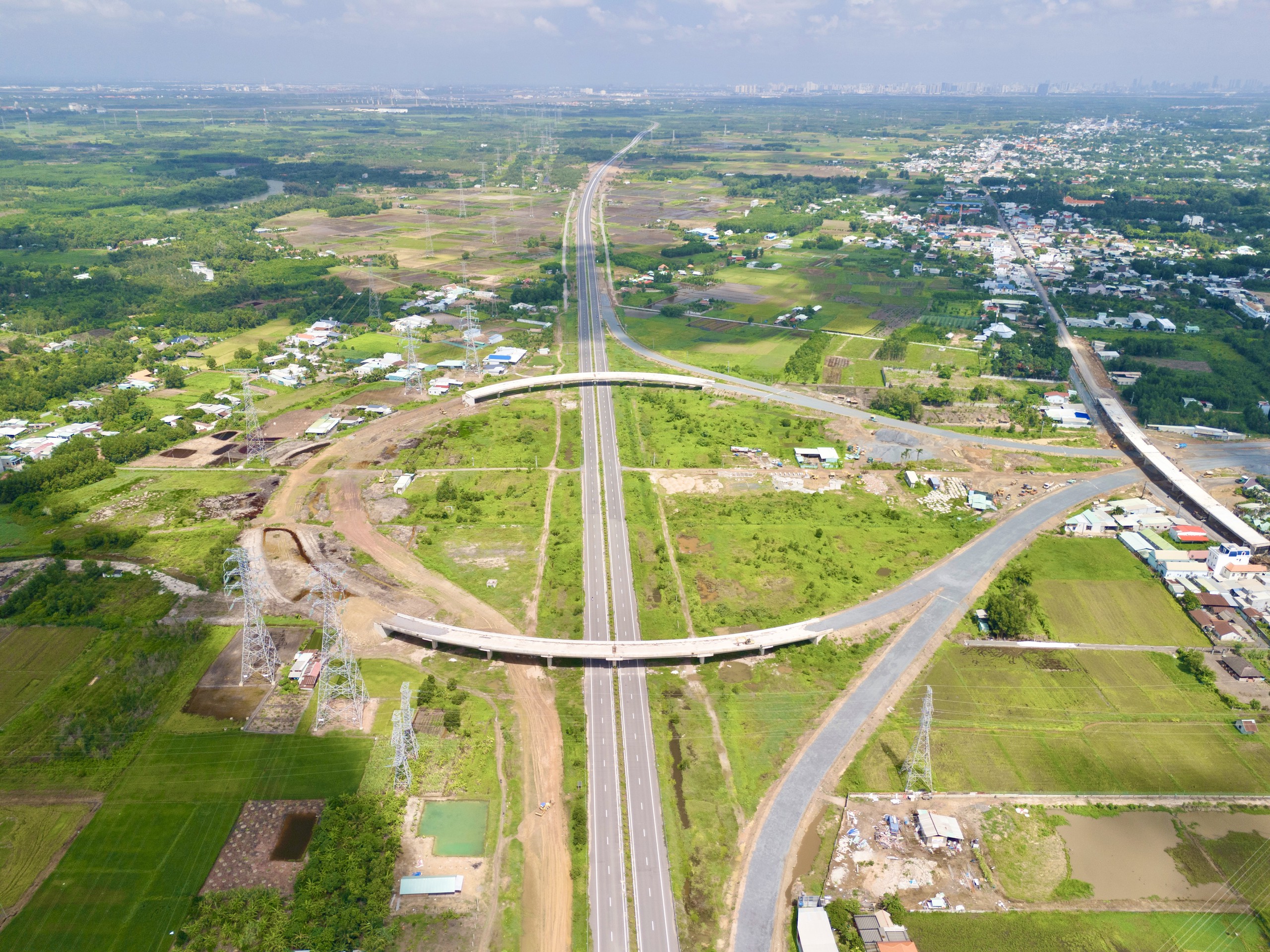 Cầu Phước Kh&aacute;nh nối Đồng Nai - TP.HCM tăng tốc thi c&ocirc;ng để đưa v&agrave;o khai th&aacute;c cuối th&aacute;ng 9- Ảnh 14.