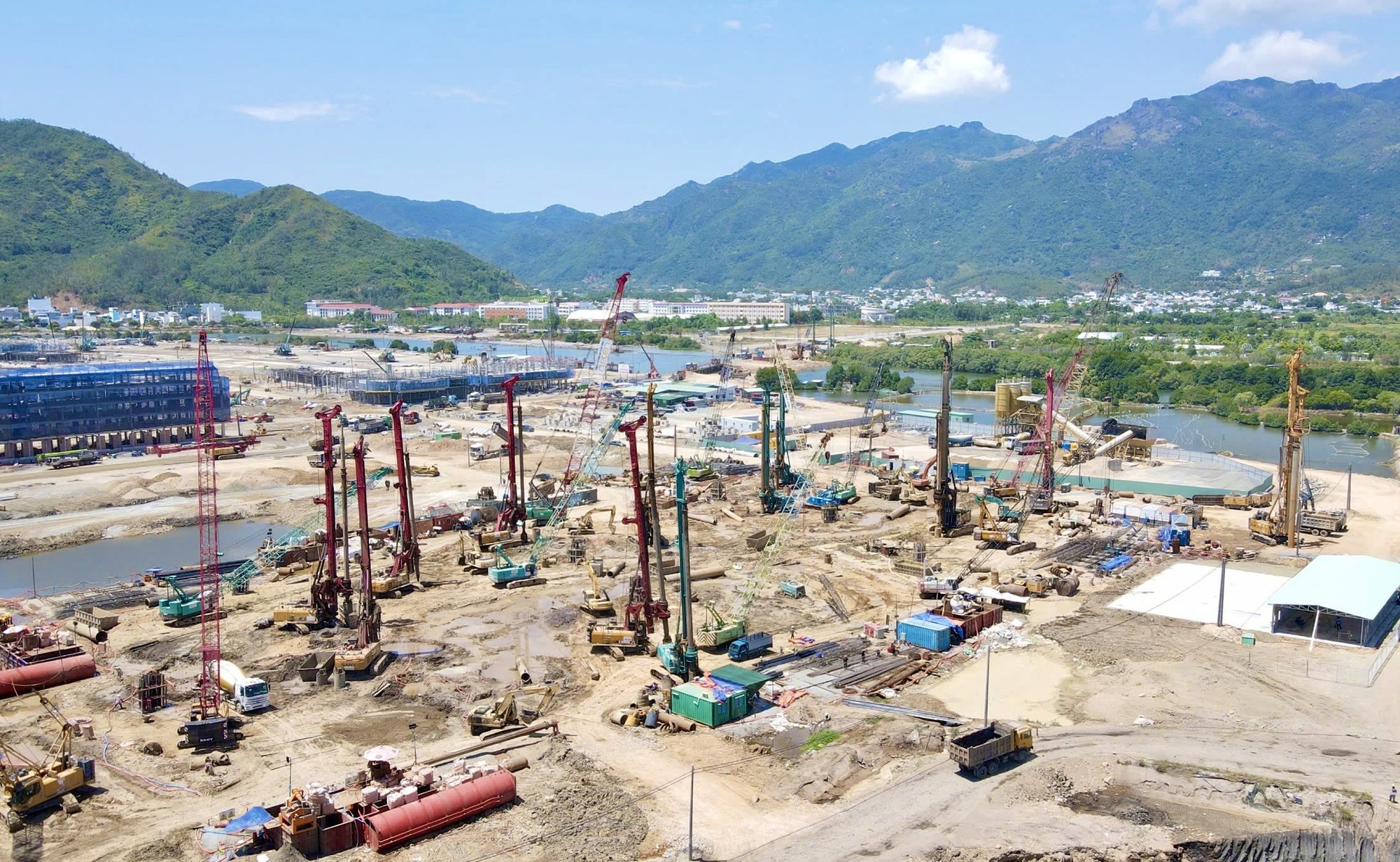 Hạ tầng mở đường, Kh&aacute;nh H&ograve;a kiến tạo kh&ocirc;ng gian tăng trưởng mới- Ảnh 7.