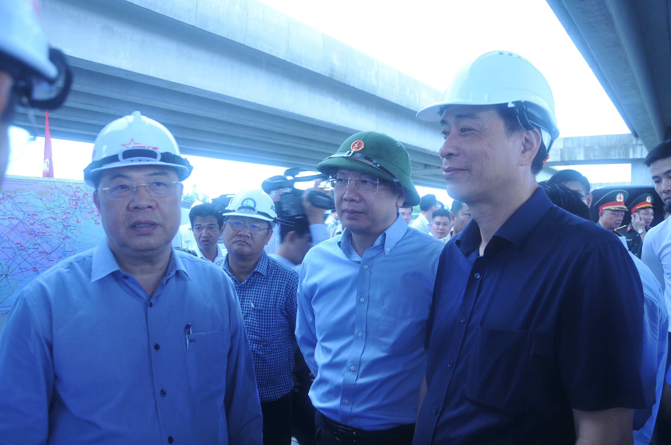 Ph&oacute; Thủ tướng Thường trực Phạm Gia T&uacute;c: Kh&ocirc;ng đ&aacute;nh đổi chất lượng c&ocirc;ng tr&igrave;nh để lấy tiến đ - Ảnh 4.