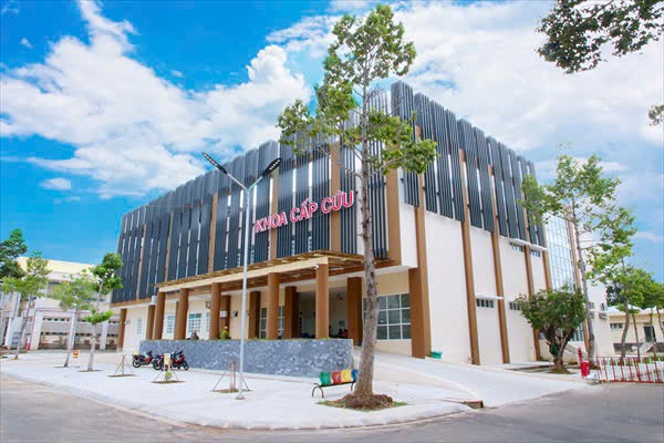 Diễn biến sức khỏe c&aacute;c nạn nh&acirc;n vụ lật xe kh&aacute;ch tr&ecirc;n quốc lộ 1 qua L&acirc;m Đồng- Ảnh 1.
