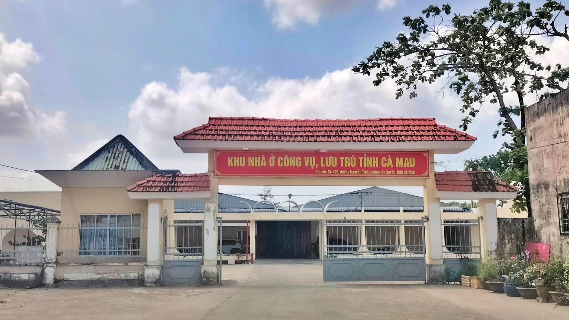 C&agrave; Mau: Đảm bảo nh&agrave; ở c&ocirc;ng vụ, xe c&ocirc;ng cho ch&iacute;nh quyền cơ sở sau s&aacute;p nhập - Ảnh 1.