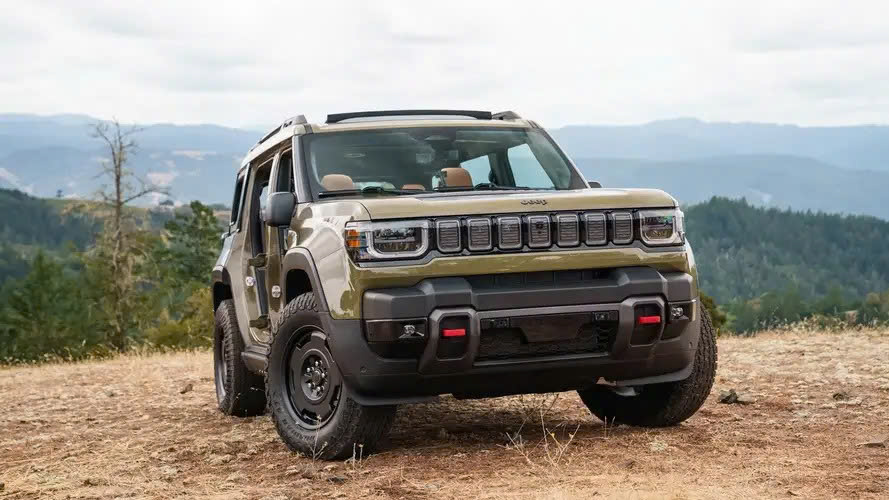Jeep Recon điện mạnh 670 mã lực nhưng chỉ đi khoảng 357 km - Ảnh 1.