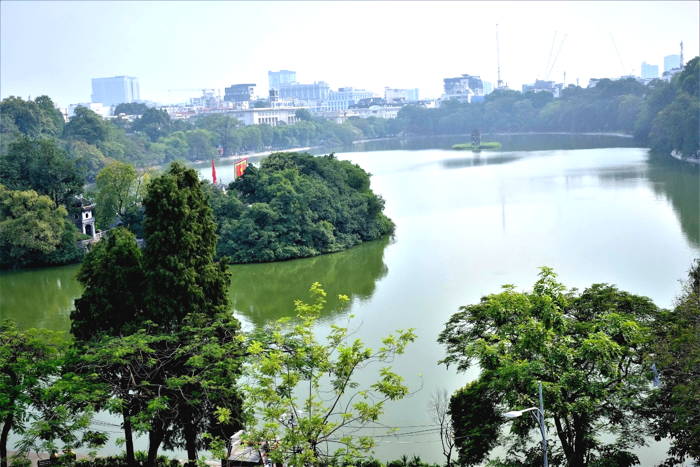 TS.KTS Phan Đăng Sơn: Đổi mới kh&ocirc;ng gian khu vực Hồ Gươm, nhưng kh&ocirc;ng đ&aacute;nh mất bản sắc - Ảnh 4.