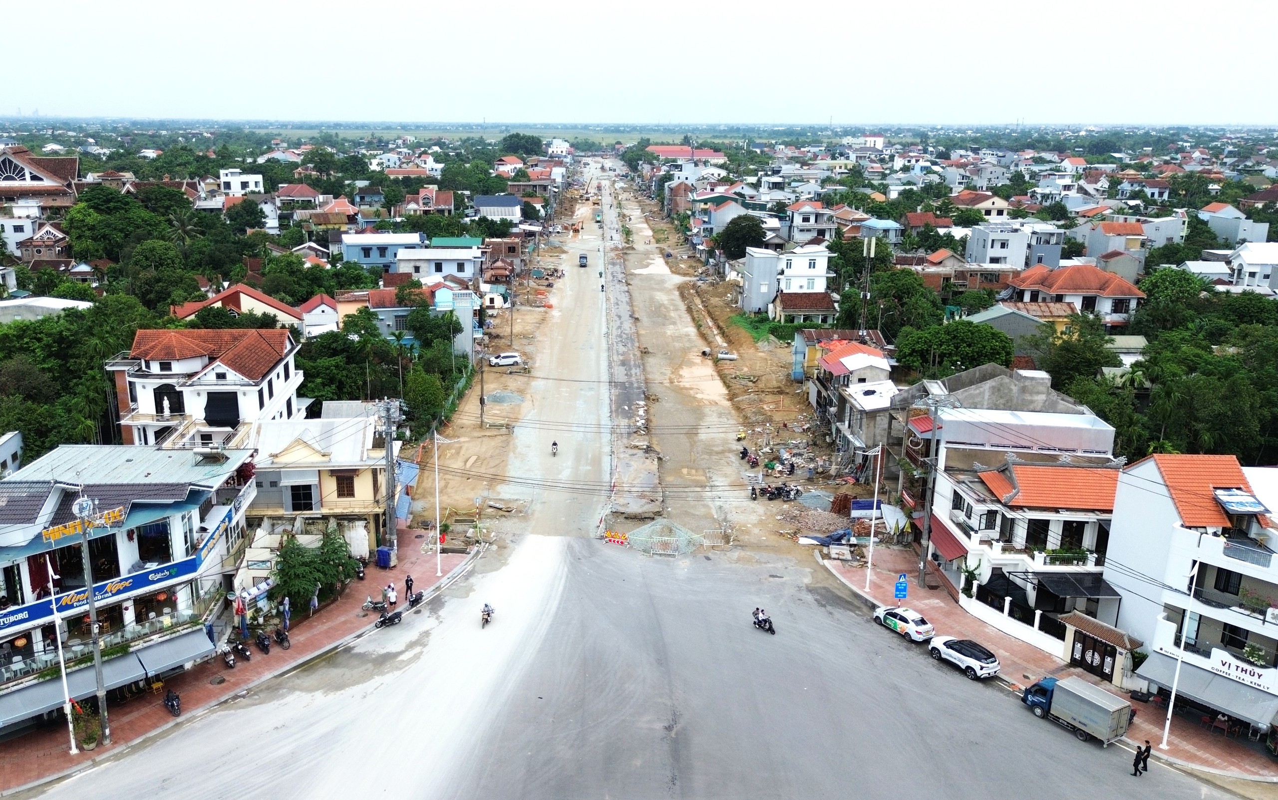 Tuyến đường 100 tỷ đồng nối cầu vượt s&ocirc;ng Hương ở Huế c&oacute; ho&agrave;n th&agrave;nh đ&uacute;ng tiến độ?- Ảnh 6.