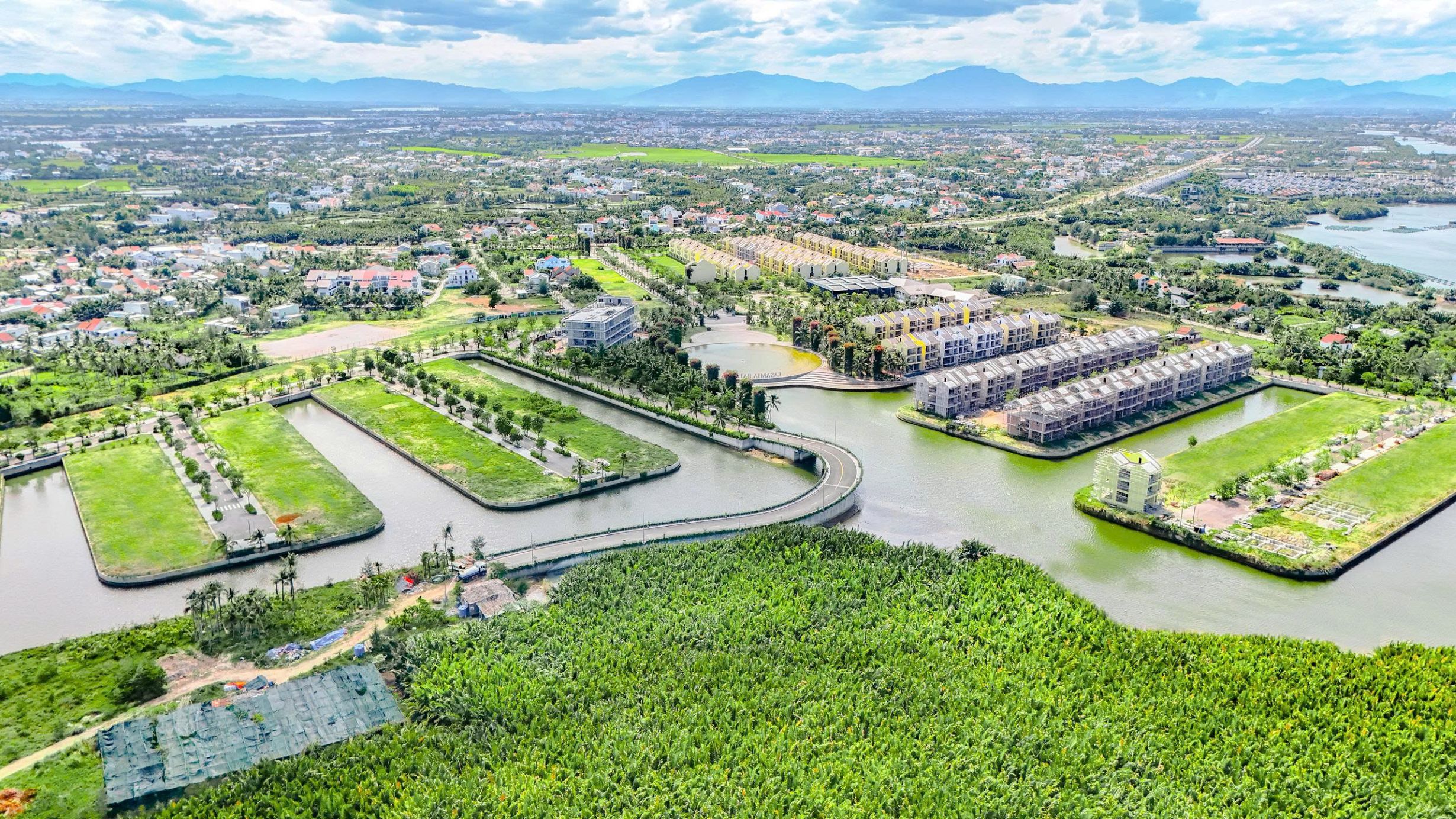 Khi thị trường bước v&agrave;o &ldquo;luật chơi mới&rdquo;, năng lực thực thi trở th&agrave;nh lợi thế cạnh tranh- Ảnh 2.