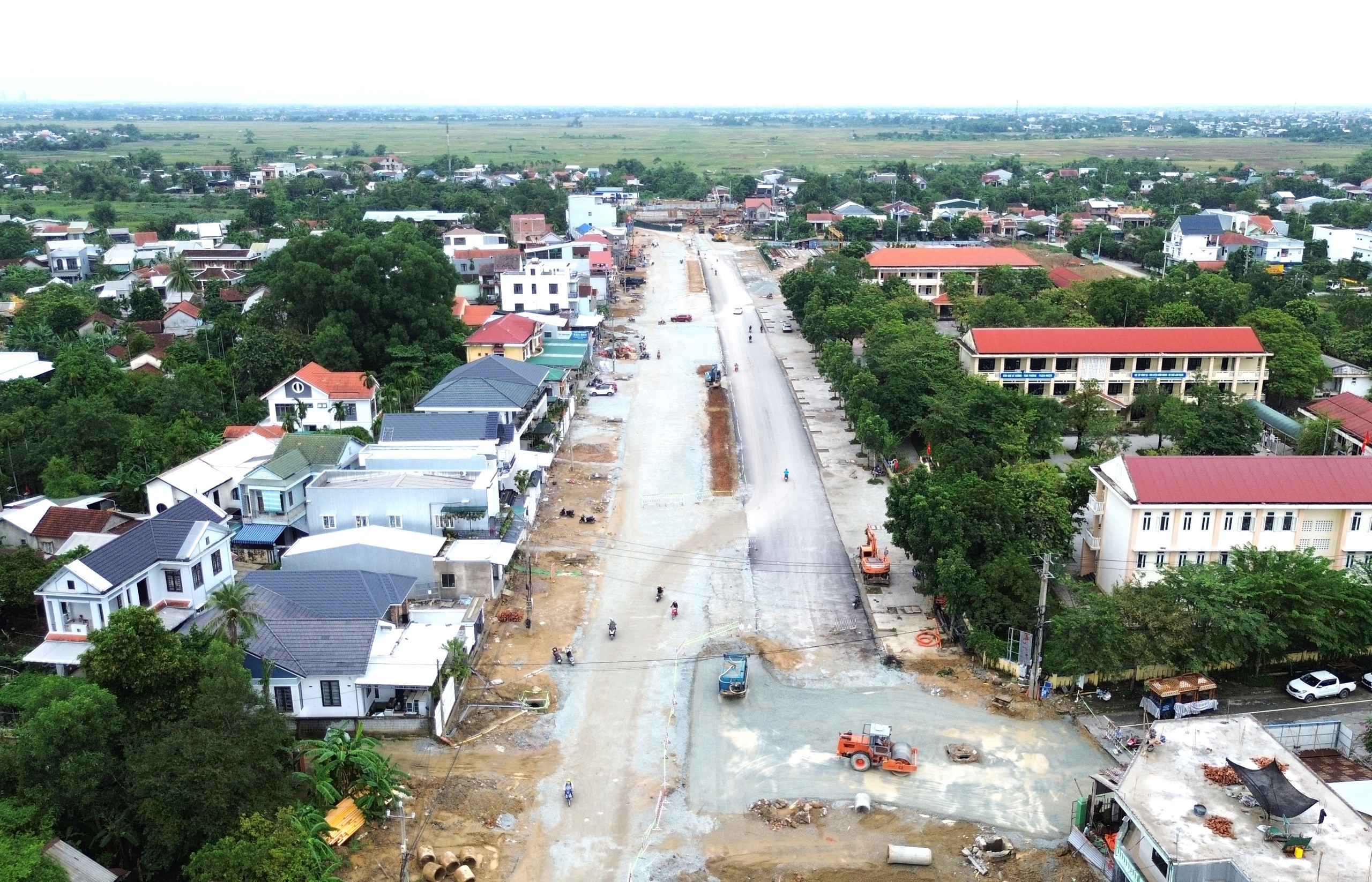 Tuyến đường 100 tỷ đồng nối cầu vượt s&ocirc;ng Hương ở Huế c&oacute; ho&agrave;n th&agrave;nh đ&uacute;ng tiến độ?- Ảnh 4.