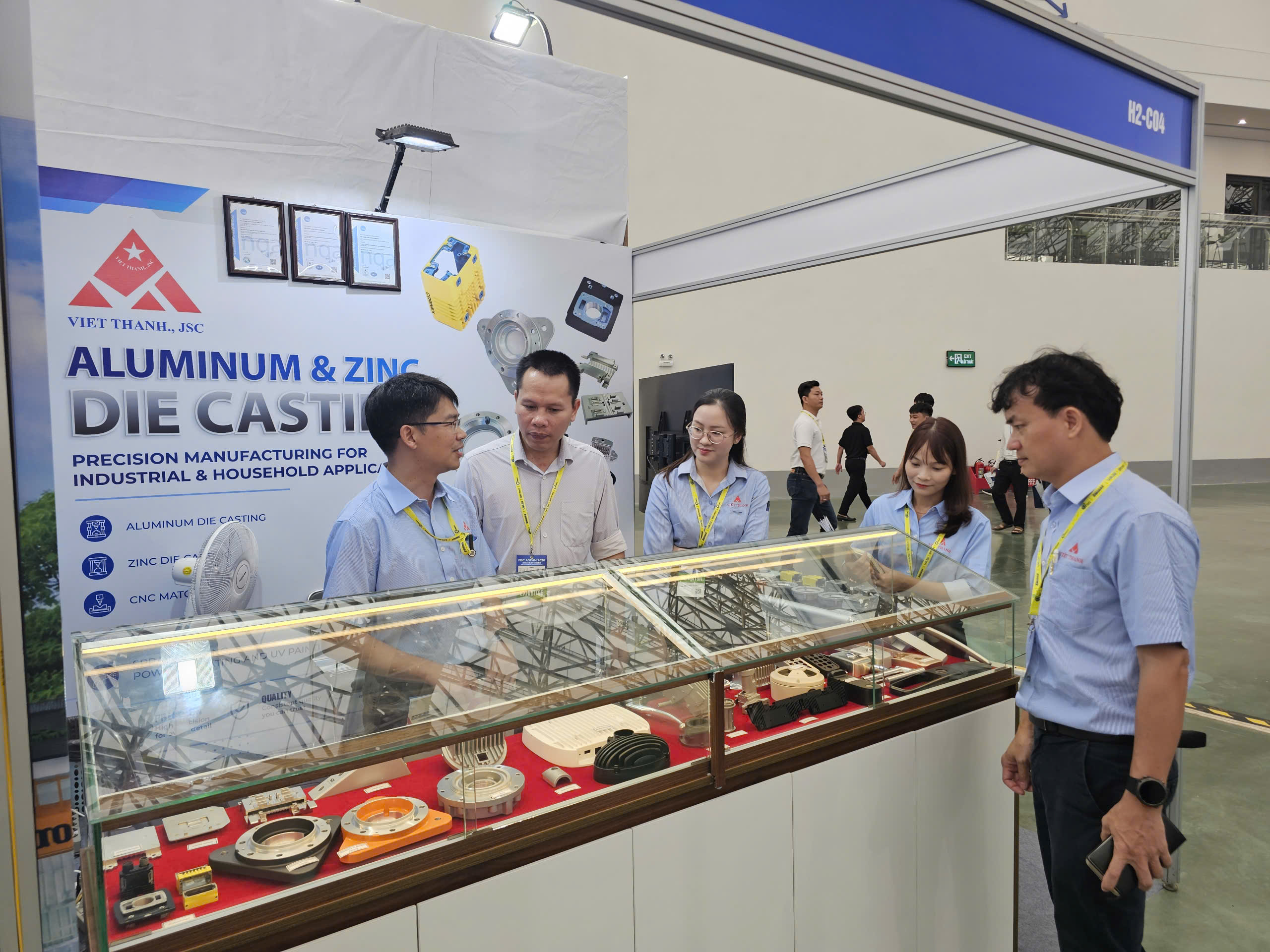 Khai mạc chuỗi triển l&atilde;m hạng mục đầu tư, x&acirc;y dựng nh&agrave; m&aacute;y c&ocirc;ng nghiệp - Ảnh 3.