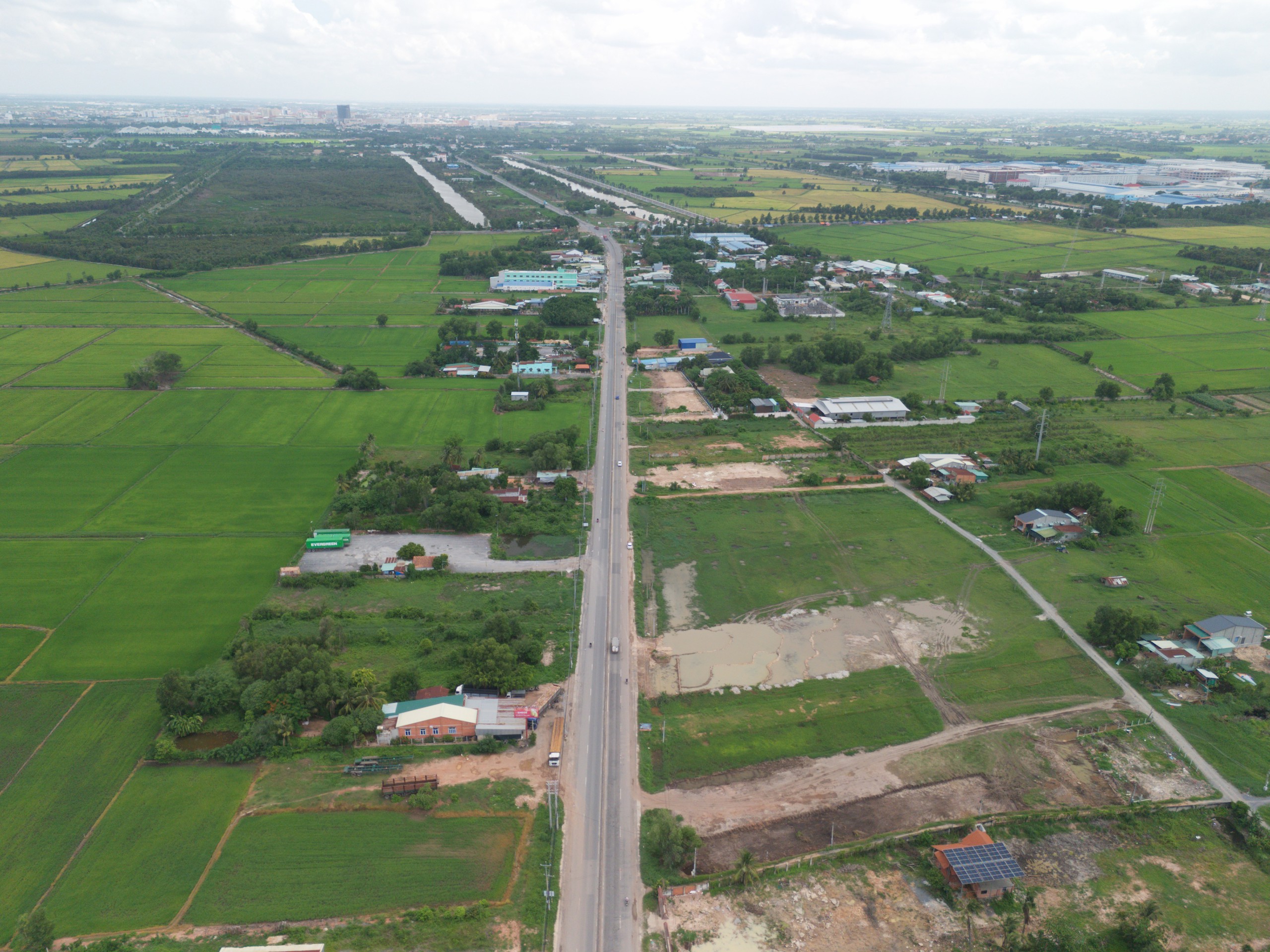 Cận cảnh cao tốc TP.HCM - Mộc B&agrave;i triển khai nhiều mũi thi c&ocirc;ng- Ảnh 11.