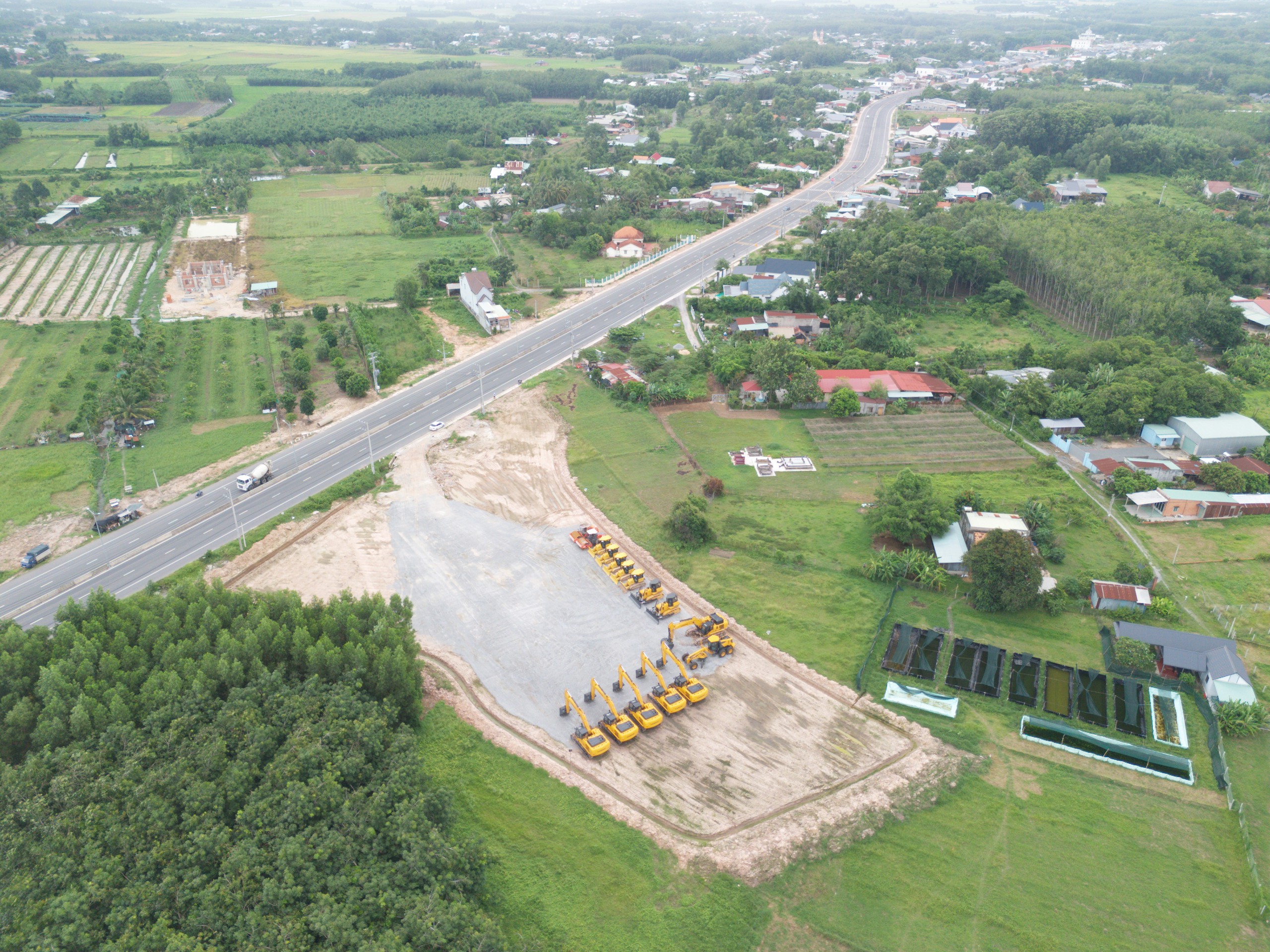Cận cảnh cao tốc TP.HCM - Mộc B&agrave;i triển khai nhiều mũi thi c&ocirc;ng- Ảnh 12.