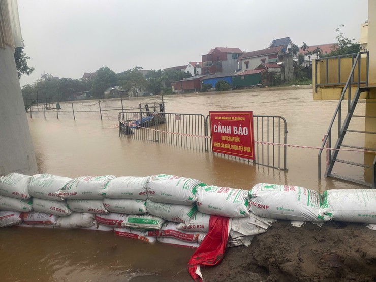 Hà Nội chủ động từ cơ sở, sẵn sàng ứng phó mưa lũ - Ảnh 2.