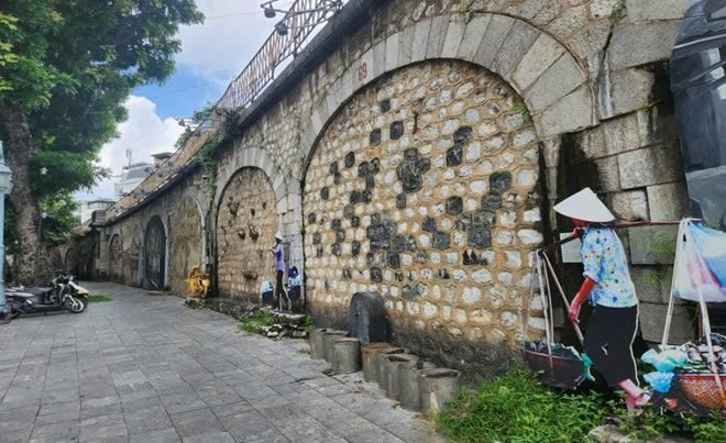 H&agrave; Nội th&uacute;c tiến độ dự &aacute;n kh&ocirc;ng gian văn h&oacute;a tại 131 v&ograve;m cầu - Ảnh 1.