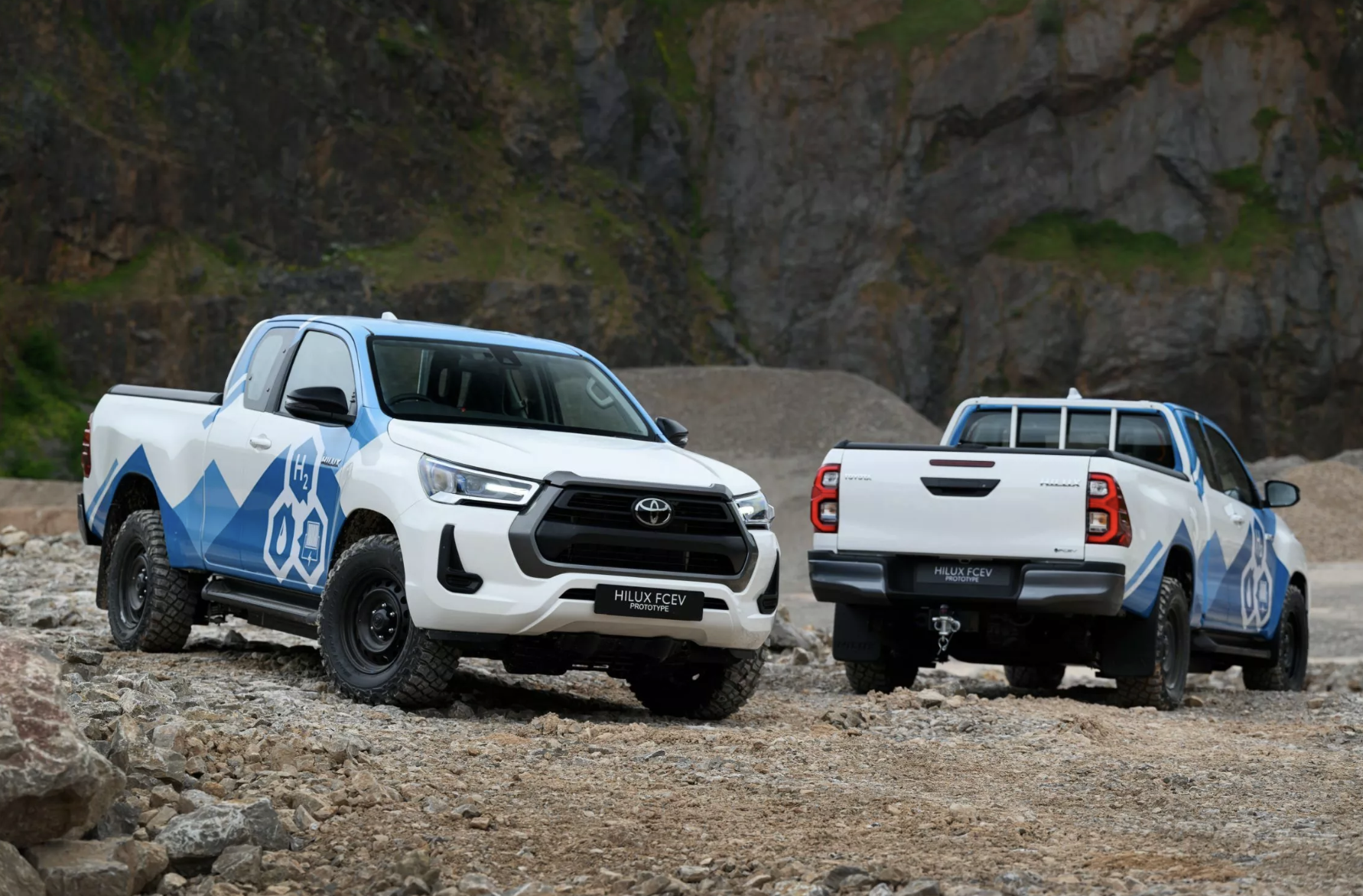 Toyota x&aacute;c nhận Hilux 2028 sẽ chạy bằng pin nhi&ecirc;n liệu hydro - Ảnh 2.
