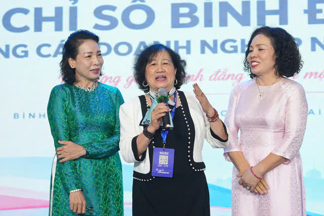 Thu hẹp khoảng cách giới, phát huy vai trò nữ lãnh đạo ngành Nước - Ảnh 2.