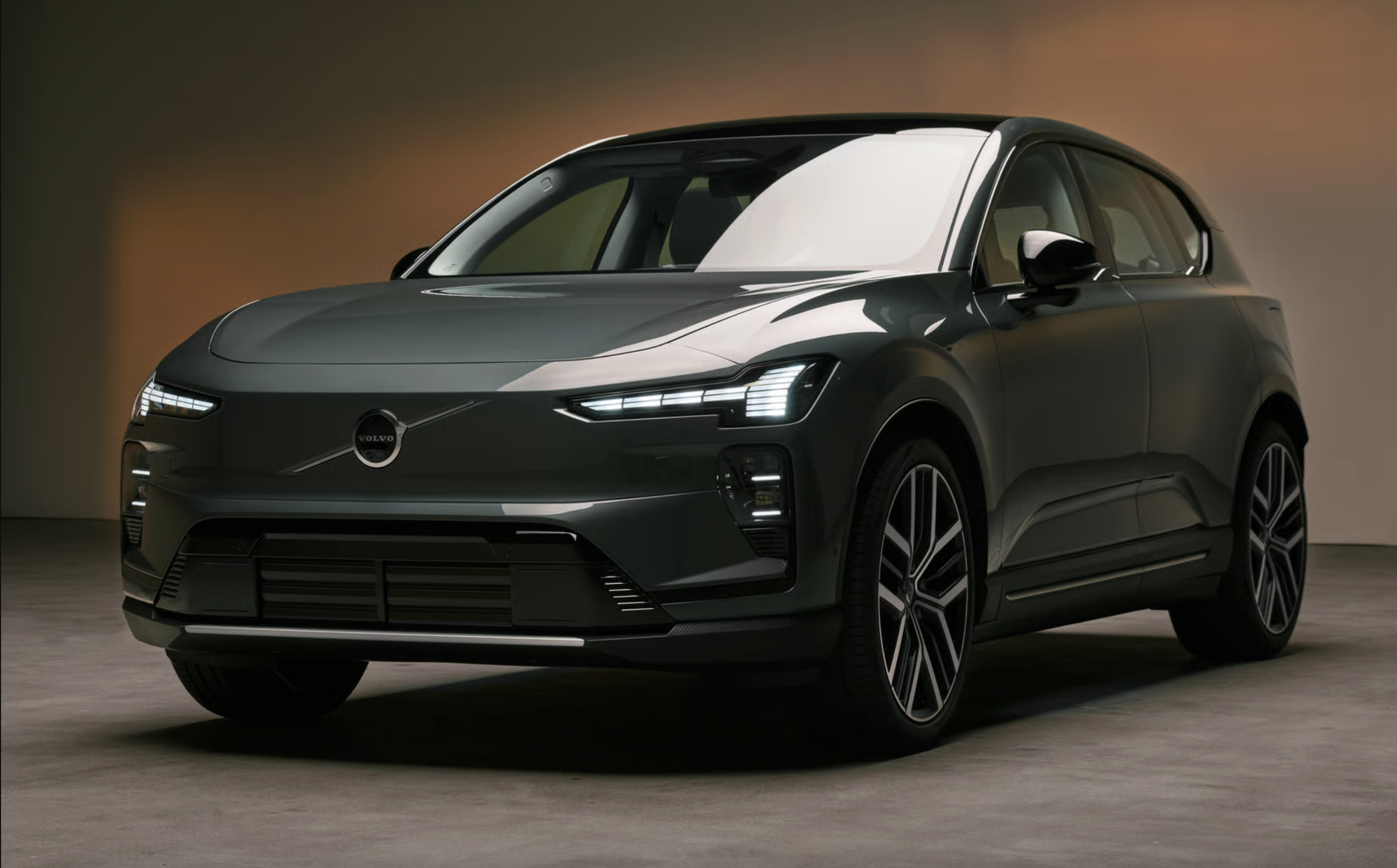 Volvo l&ecirc;n kế hoạch ra mắt 13 mẫu xe mới- Ảnh 1.