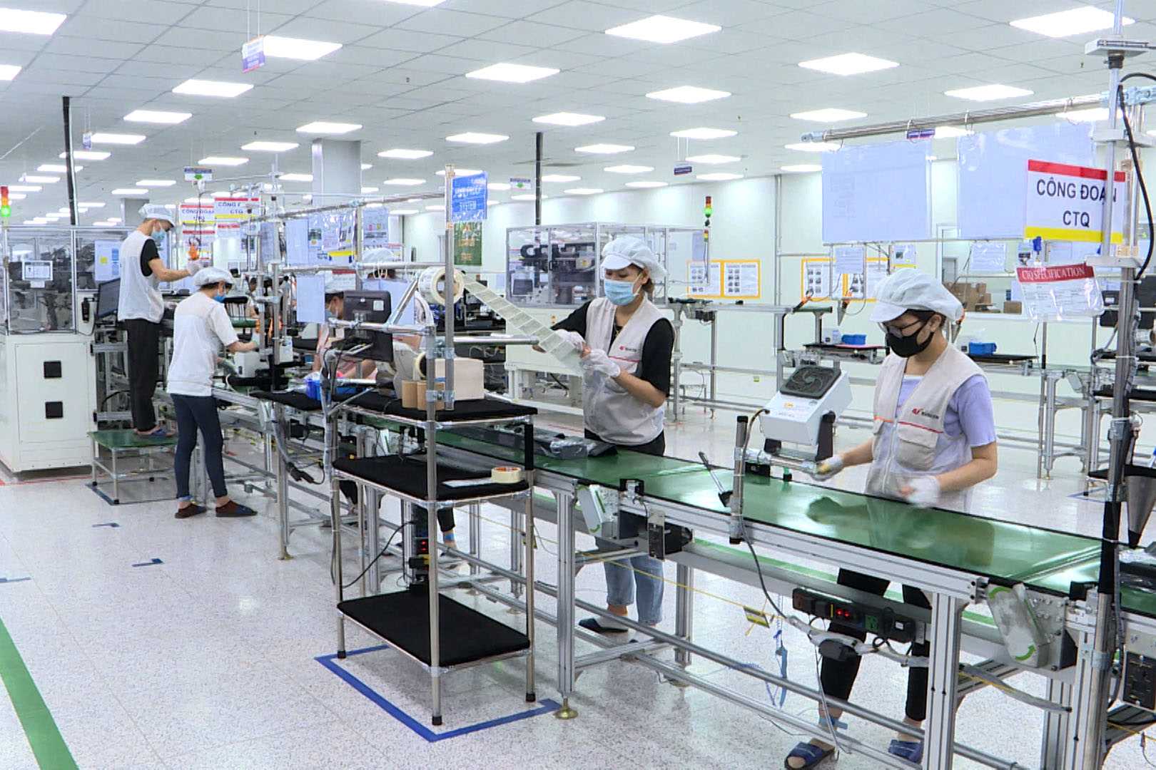 Quảng Ninh: Kinh tế tư nhân đóng góp hơn 45.000 tỷ đồng vào ngân sách- Ảnh 1.