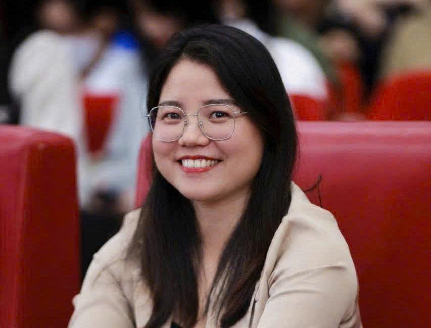 TS Hồ Thị Hồng Xuyên: Nút thắt logistics phía Nam nằm ở năng lực trung chuyển hàng hóa- Ảnh 1.