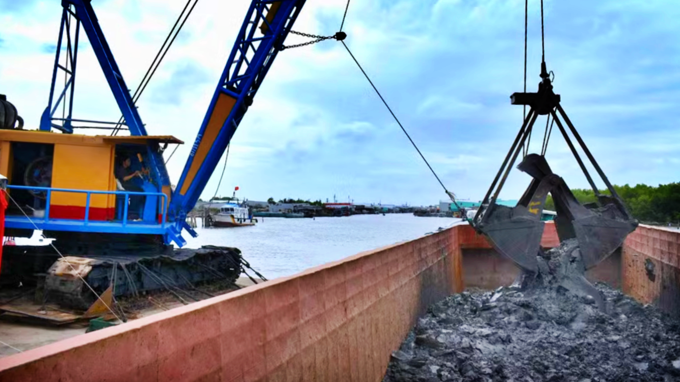 Tận dụng bùn nạo vét: Lời giải cho bài toán san lấp và hạ tầng Cà Mau - Ảnh 2.