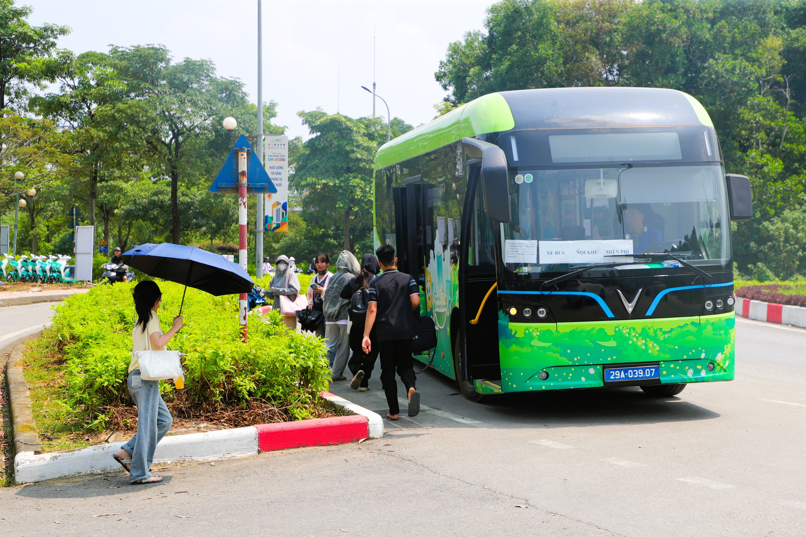Kh&aacute;m ph&aacute; kh&ocirc;ng gian mới đ&ocirc; thị đại học H&ograve;a Lạc sau 13 năm x&acirc;y dựng- Ảnh 31.