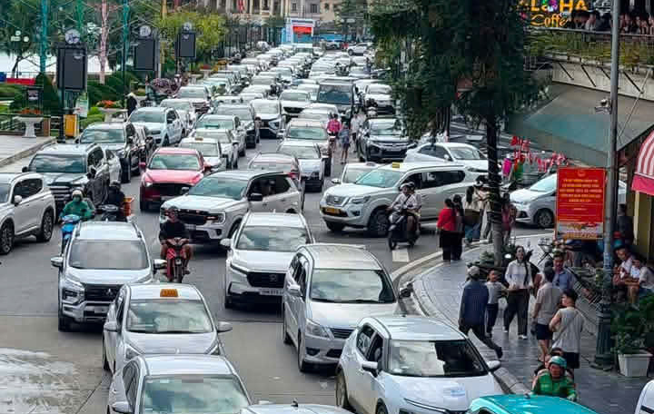 S&ocirc;i nổi Tết Độc lập ở T&acirc;y Bắc v&agrave; v&ograve;ng x&ograve;e đo&agrave;n kết - Ảnh 25.